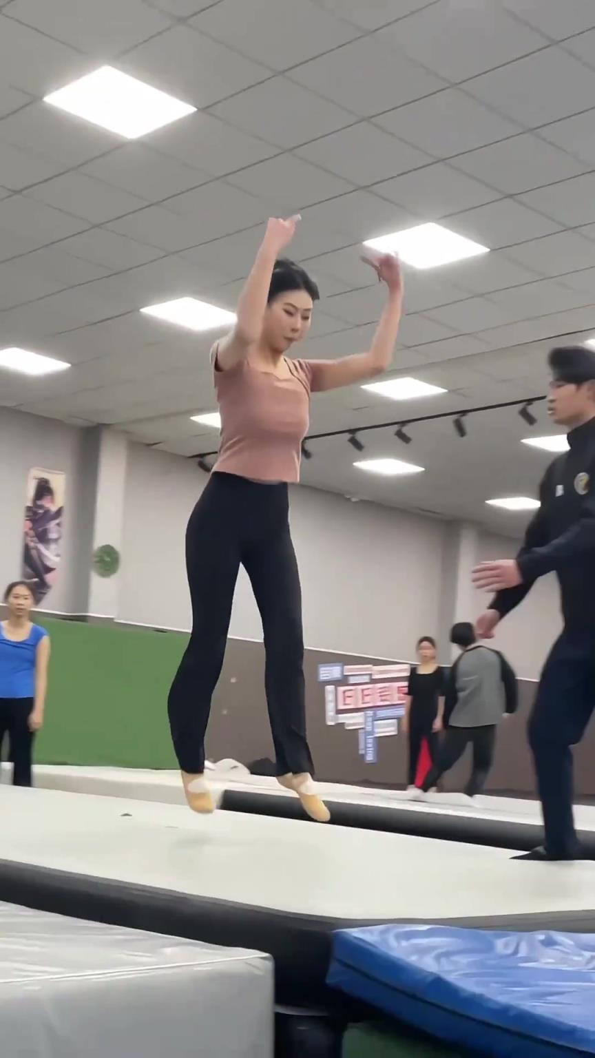 台下十年功！这个动作着实不容易...