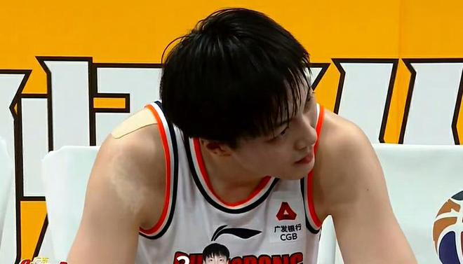 广东3-1广厦半决赛战辽宁 胡明轩23+6孙铭徽27分
