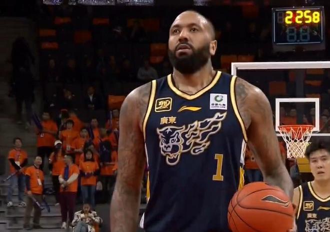 廣東16分大勝送北京2連敗 徐杰28分吉倫沃特35+11
