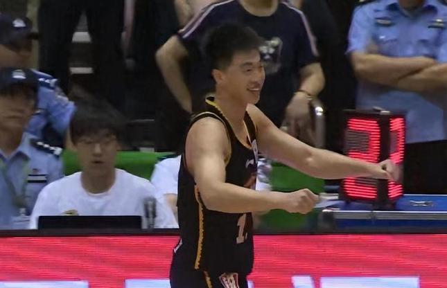 俱樂部杯-三外援41分北京12分勝遼寧全華班  韓德君10分
