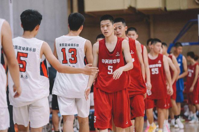 為夢(mèng)想騰飛 2024北京市青少年籃球俱樂部聯(lián)賽落幕