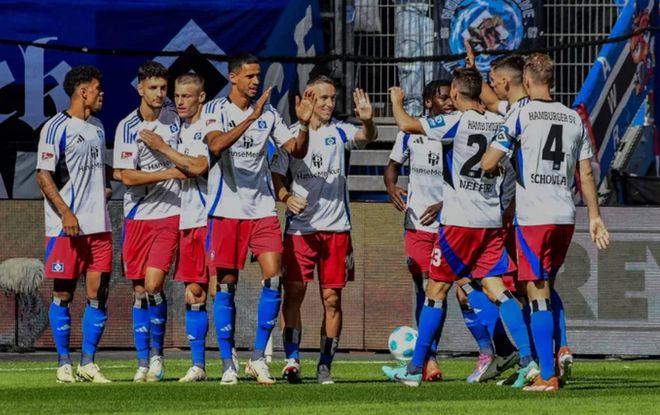 4-0！漢堡真殺瘋了：登上榜首+甩開(kāi)第三名4分，下輪贏球=重返德甲