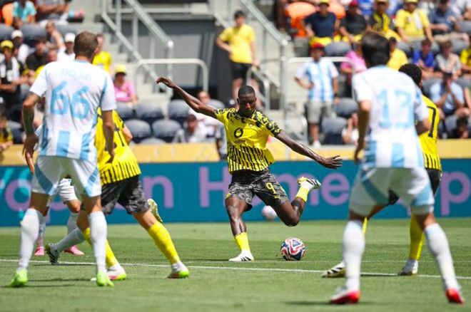 0-1！半场被轰20脚 亚洲劲旅3连败回家 世俱杯4队参赛2平7负实惨