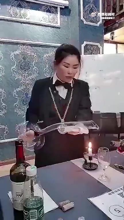 国家一级侍酒师：看完还敢说你会喝红酒？