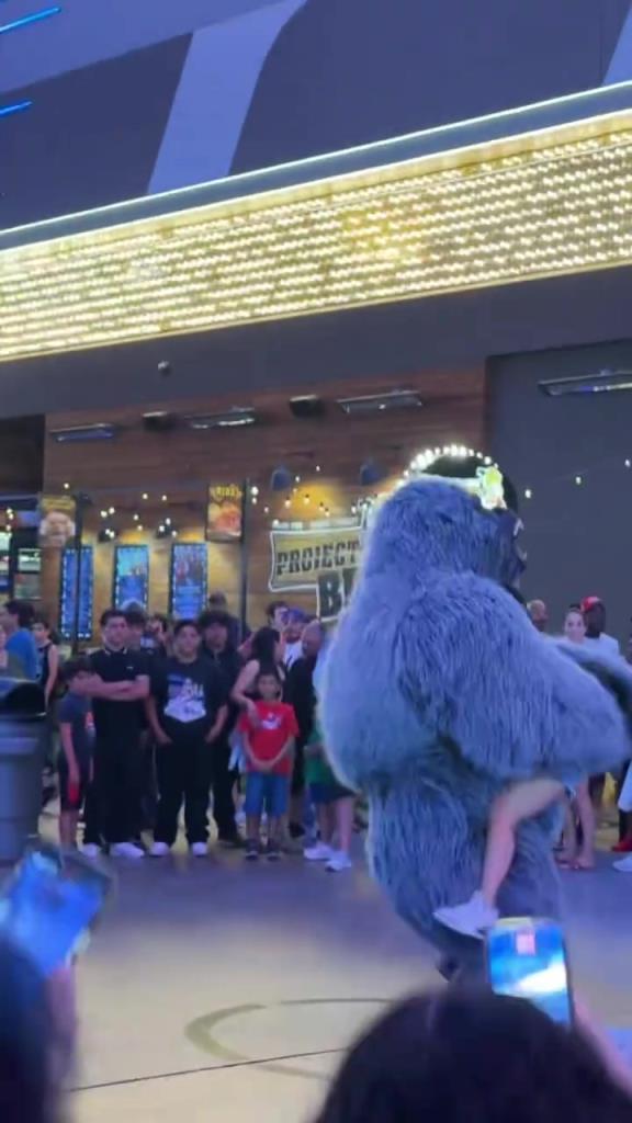 这就是现实版的美女与野兽么？也太嗨了吧！