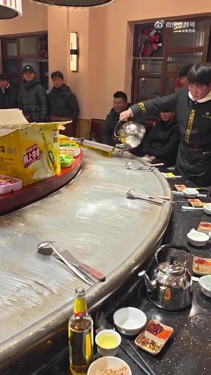 在这吃顿饭，仿佛有腾云驾雾的感觉！