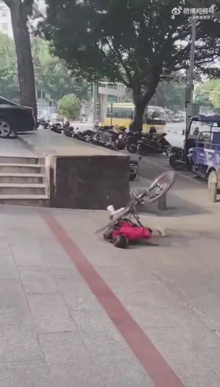 他一直都是这么勇敢的吗？