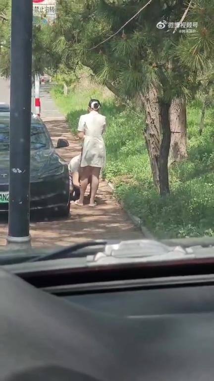 这是爱老婆还是没尊严？