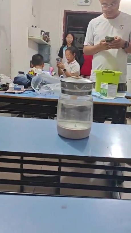 兔子怕水怎么還敢洗澡？？