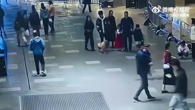 养狗者没素质令人反感