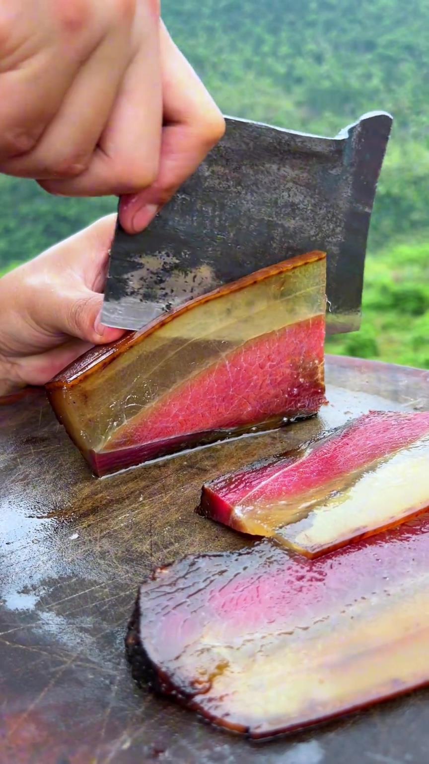 家乡的腊肉怎么做都吃不腻