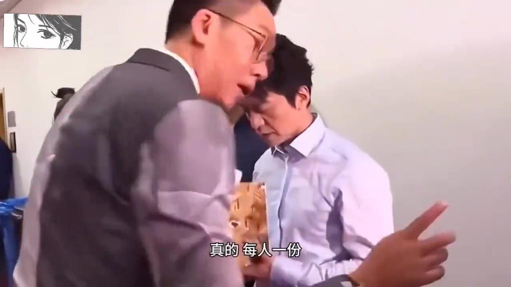 李?。耗梦耶?dāng)日本人整是吧？