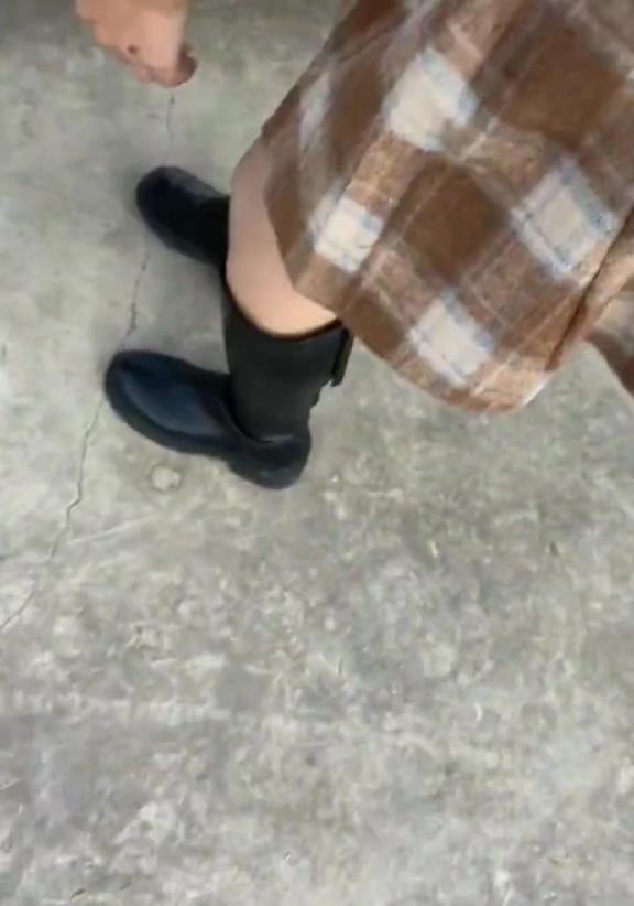 不懂就問(wèn)，她們這是怎么傷成這樣的？