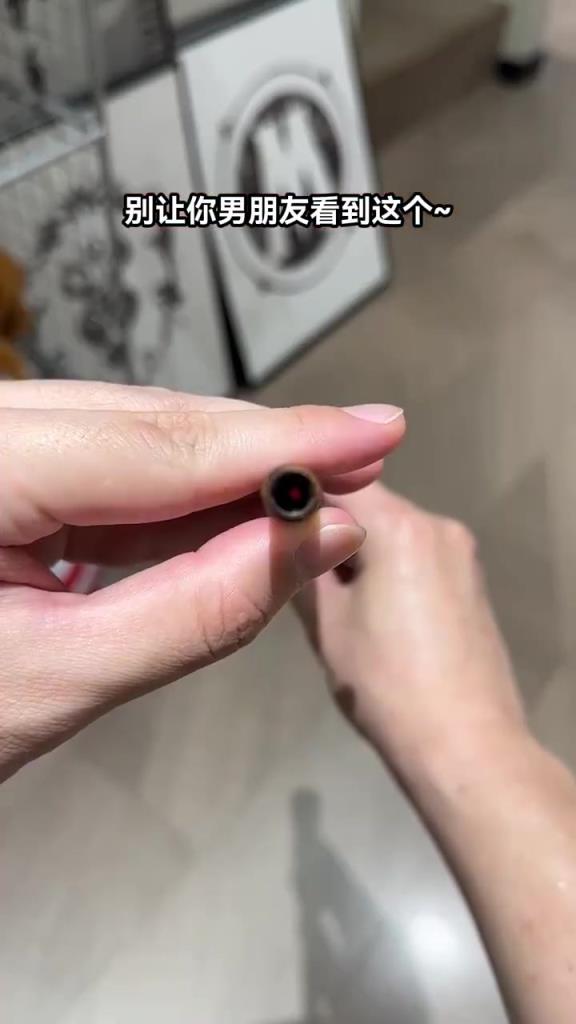 沒有男生會拒絕這么酷的噴火魔杖吧~