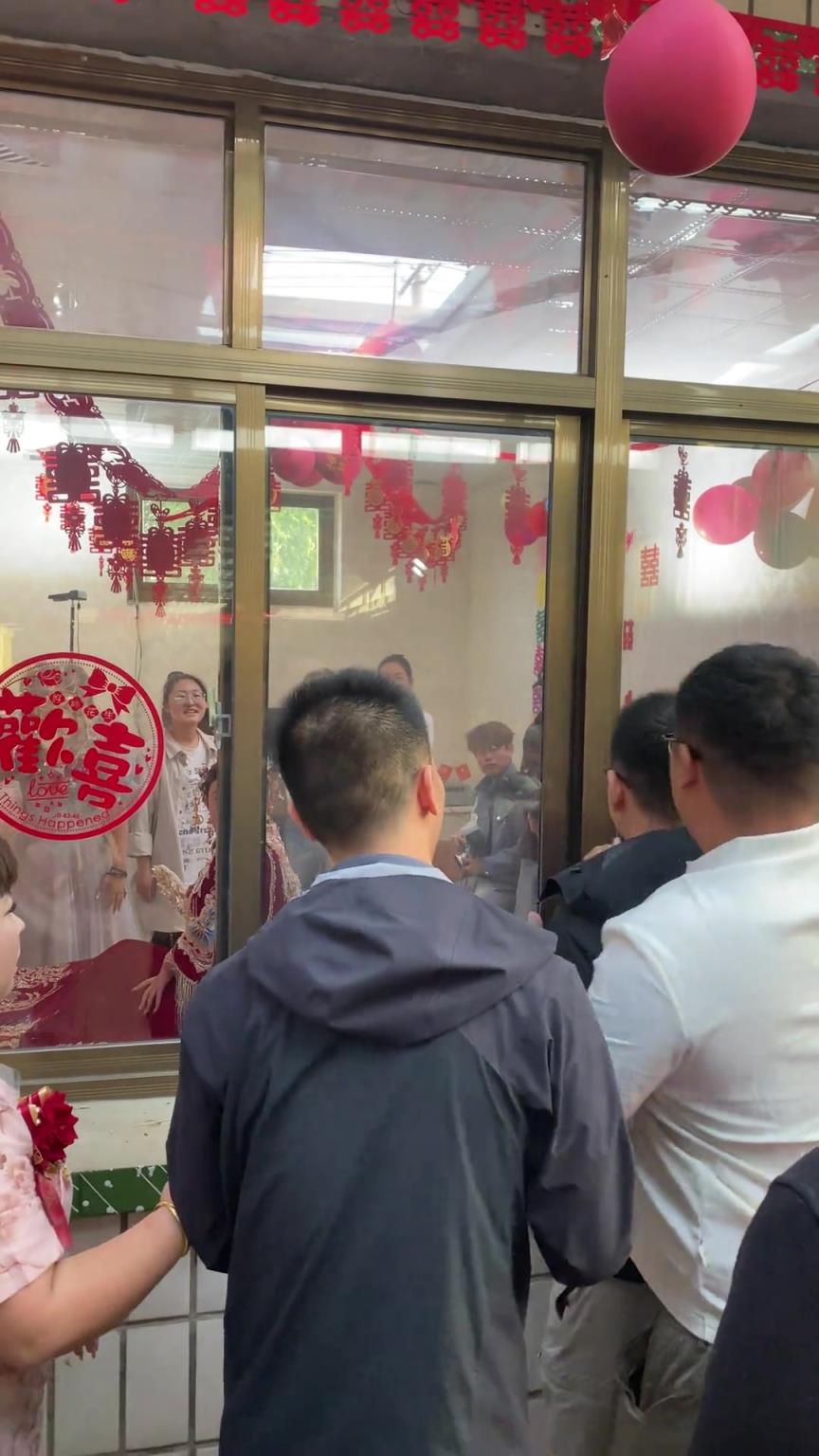 糟蹋东西给大姨整急眼了吧……