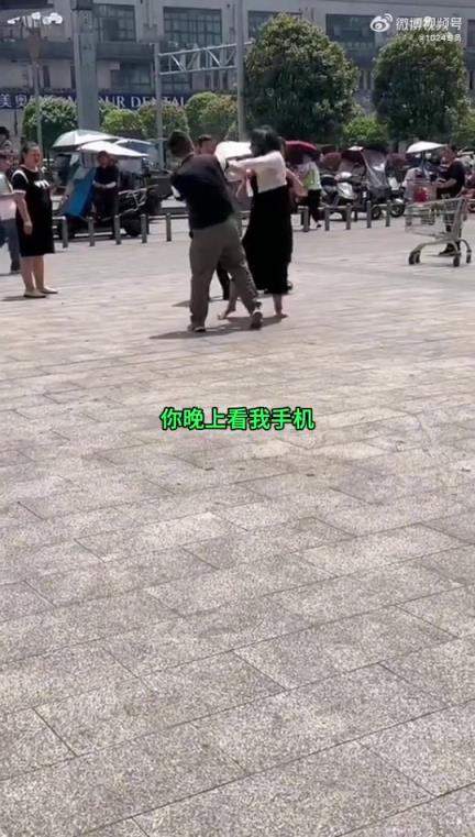 成年人的爱情太复杂了，他们两个到底谁出轨了？！