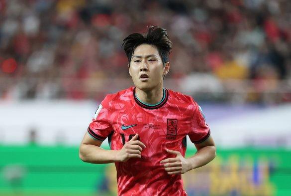 法媒：李刚仁对那不勒斯持开放态度，巴黎为其标价约4000万欧
