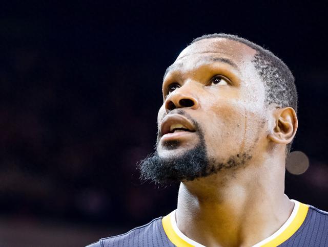 成为俱乐部小股东！巴黎官方：NBA球星杜兰特和母公司QSI签署协议
