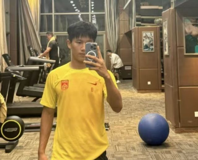 射手榜第一！21岁“落选国脚”3场进3球：伊万该选他了！