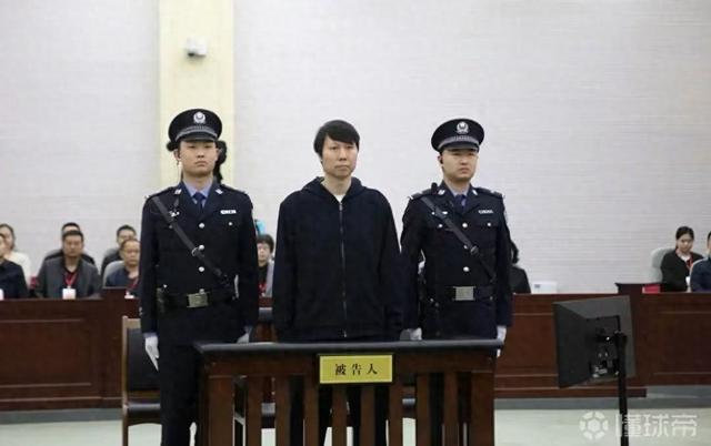 外籍國(guó)足主帥是國(guó)家公務(wù)人員嗎？解讀：需看是否從事“公務(wù)”