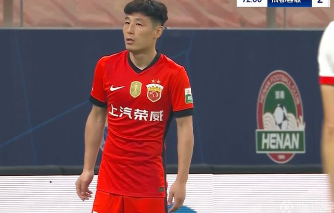 33歲武磊深情表白：肯定會(huì)為國家隊(duì)拼盡全力！已長達(dá)9個(gè)月未出場