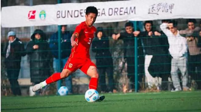 1-0！恭喜U16國足！歷史性突破：首次晉級四強，日本2連敗0分墊底