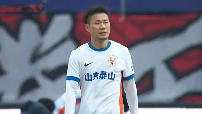 本土第一中場？李源一6項(xiàng)數(shù)據(jù)排中超前5 他不該落選國足