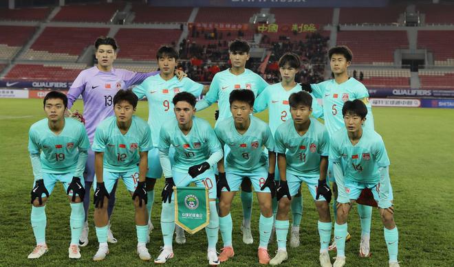 U17國足主帥留任無望，最佳替代者浮出水面，能力遠超上村健一