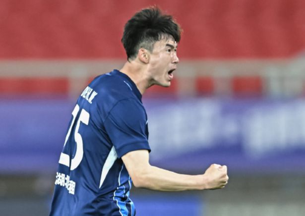 伊万观战三镇pk海港，重点考察邓涵文，国足6月集训名单或大变