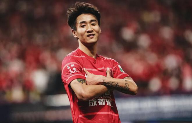 狀態(tài)火熱！韋世豪近4場中超獨進(jìn)3球 6月鎖定國足首發(fā)