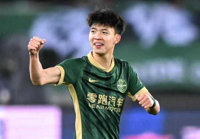 评分6.8！18岁王钰栋仅1射门+75分钟被换下 11场8球后踩下急刹车