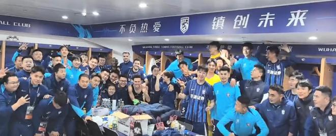 武體教授：鄧涵文有資格進國足；按這種心態節奏，三鎮能保級