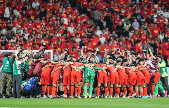 FIFA官宣！成都蓉城中场悍将，会籍变更为中国足协，可为国足出战