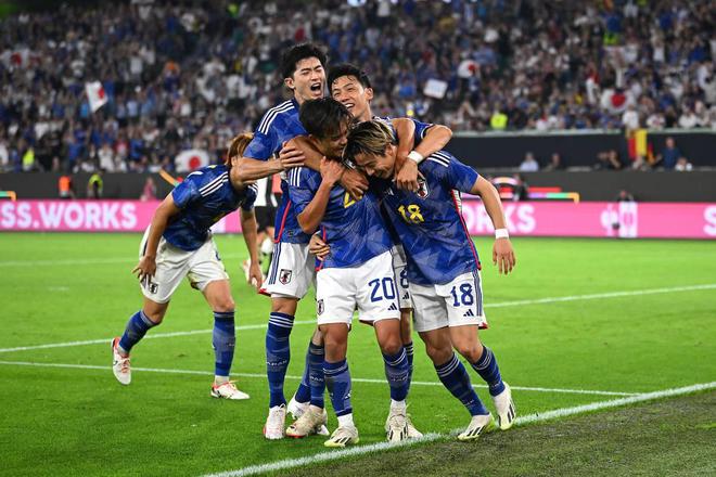 日本队公然放水，7大主力落选国家队，极端情况：国足全胜也出局