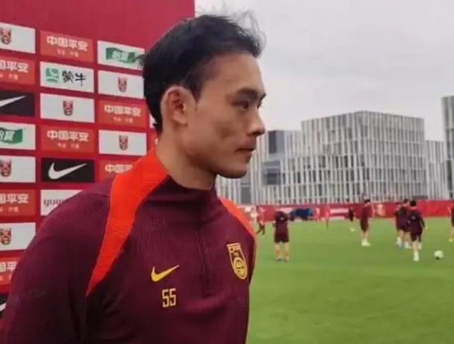 刘若钒：重返国足是在海港努力的回报 踢印尼放松自己直面压力