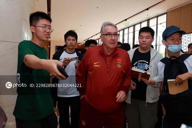 伊万在国足首次放出狠话！直言未来必须带队击败印尼，引发热议
