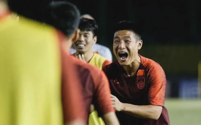 国足新队长浮现！3人成热门人选，伊万科维奇或押注王大雷