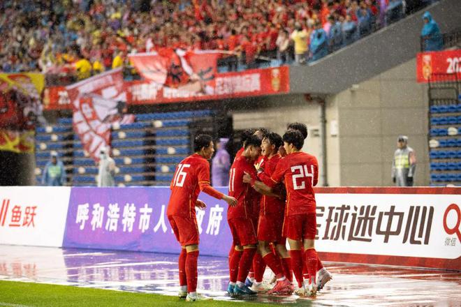 5比2！U16国足逆转澳大利亚夺冠，湖北元素成最强驱动力！