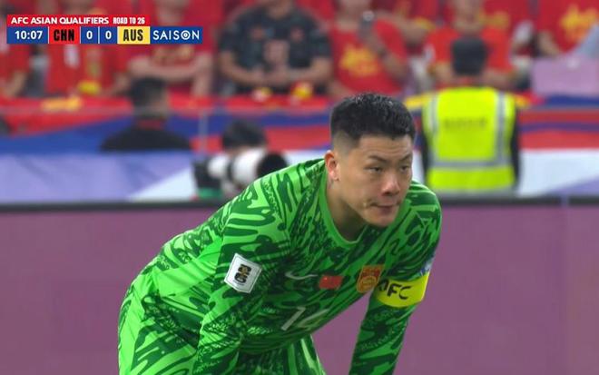 國足vs印尼，首發11人浮現：王大雷壓陣，王上源后腰，王鈺棟沖鋒