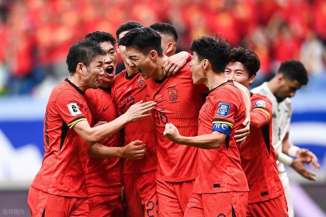 國(guó)足大戰(zhàn)印尼！11人首發(fā)預(yù)測(cè)，兩連勝＝出線