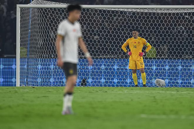 國足18強賽出局之路：3連敗難見曙光→2連勝重燃希望→4連敗如夢方醒