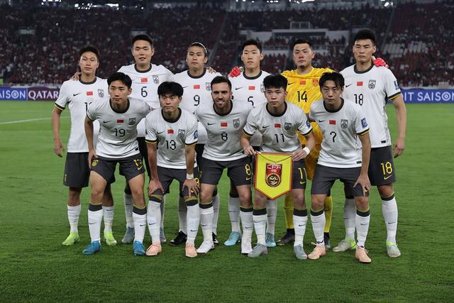 【半场战报】国足客场 0-1 落后印尼 | 关注世预赛
