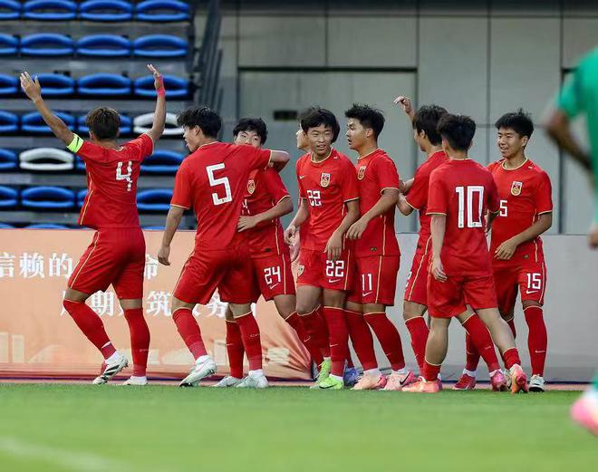 毛剑卿：少给邝兆雷们点曝光，王大雷这批曾是亚少冠军现在怎样？