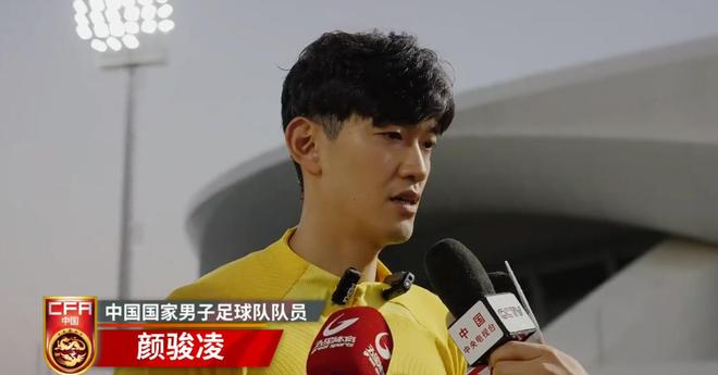 颜骏凌分享国足照片：每段旅程都是特别的，感恩路上的每个人