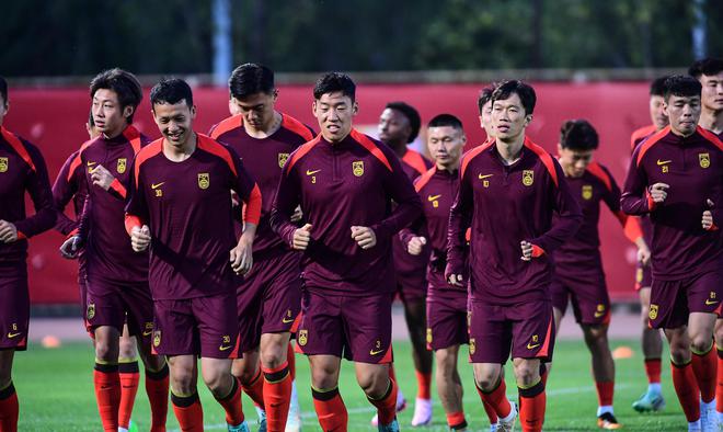 中国男足新老交替正式开始，七人是建队核心，五人或告别国家队