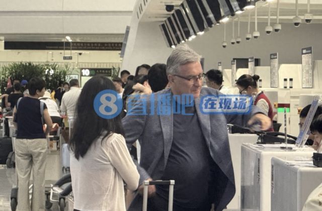 伊万凌晨离开中国飞往卡塔尔，足协已终止和他的合作
