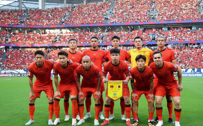 国足1-0绝杀巴林，止住4连败，产生4大不可思议+2个不争事实
