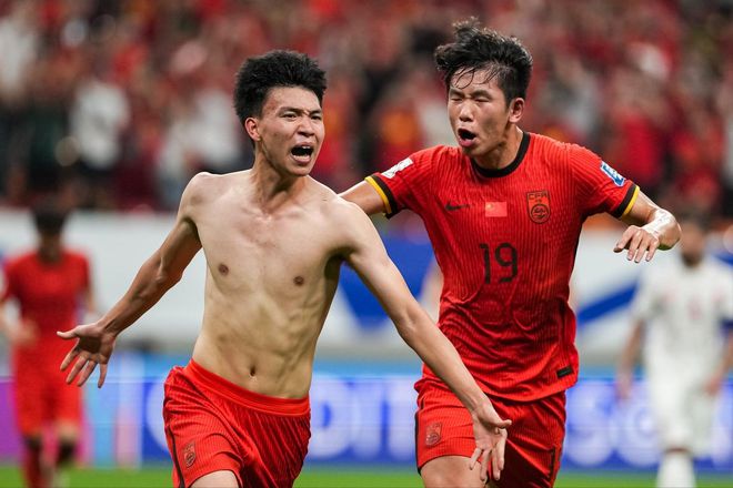 伊万执教国足五宗罪——固执保守训练强度低，老混子拿到退休金