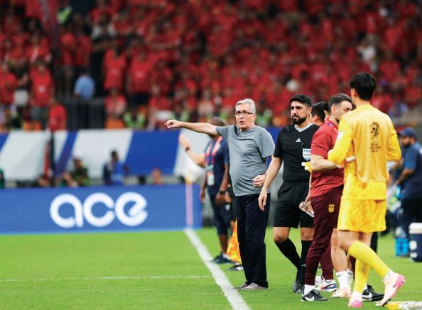 伊萬或帶國足踢東亞杯！東體怒批：留著他過年？當初合同怎么簽的
