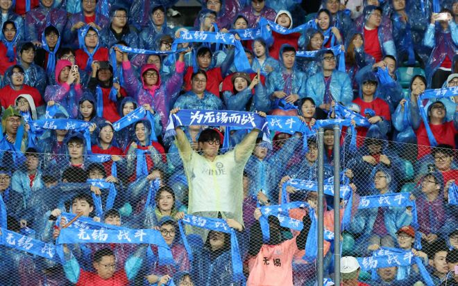 “蘇超”火爆啟示：中國足球還處于業(yè)余階段